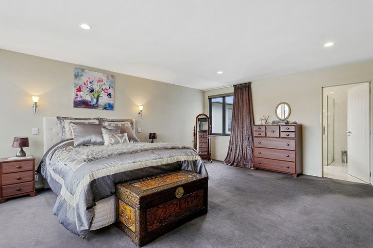 Photo of property in 1/72 Harvey Street, Waipahihi, Taupo, 3330