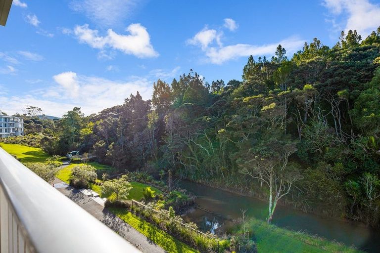 Photo of property in 42 Eaves Bush Parade, Orewa, 0931