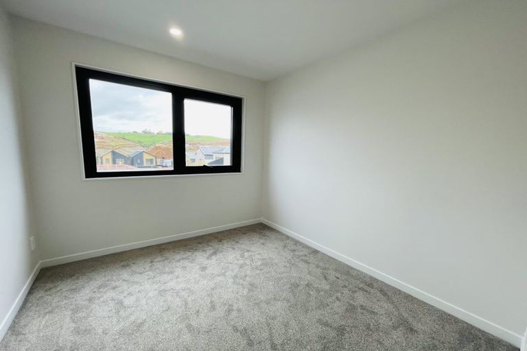 Photo of property in 61 Taukahiwi Road, Pukekohe, 2120