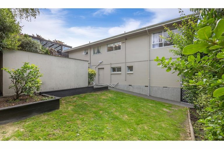 Photo of property in 7 Dalefield Drive, Cashmere, Christchurch, 8022