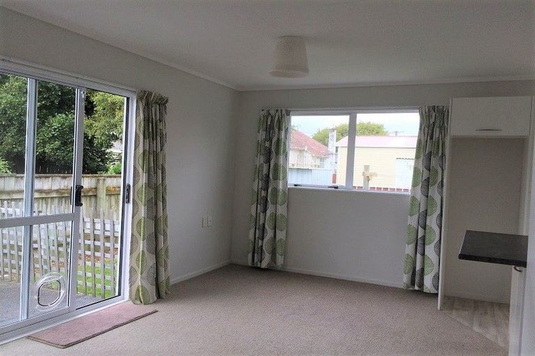 Photo of property in 66a Mako Mako Road, Levin, 5510