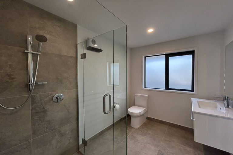 Photo of property in 10 Friesian Close, Jacks Point, 9371