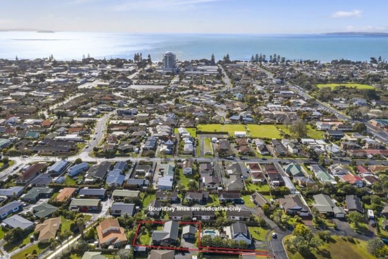 Photo of property in 31 Crampton Court, Orewa, 0931