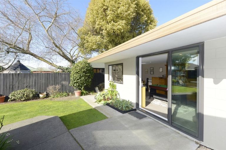 Photo of property in 448c Harewood Road, Harewood, Christchurch, 8051