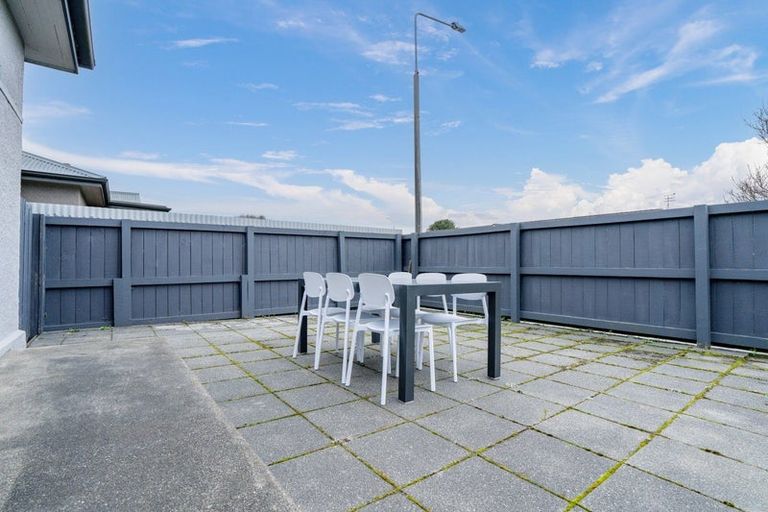 Photo of property in 51 Newcastle Street, Windsor, Invercargill, 9810