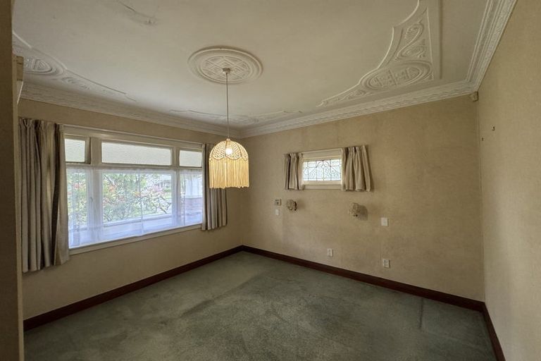 Photo of property in 21 Miro Street, Takaro, Palmerston North, 4410
