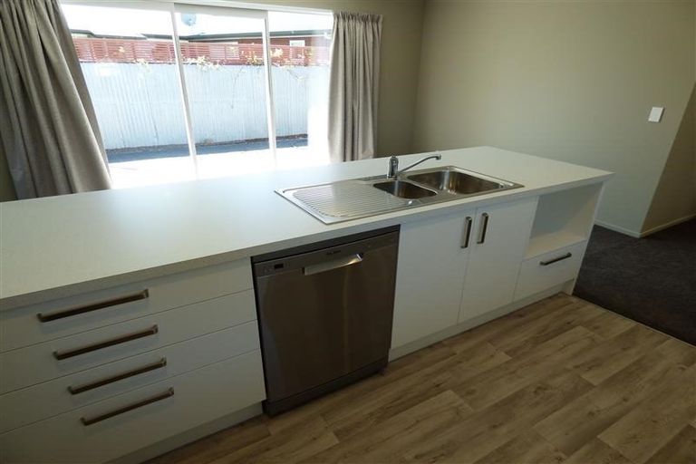 Photo of property in 52a Cavendish Road, Casebrook, Christchurch, 8051