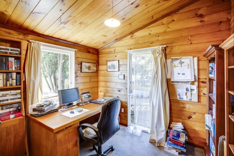 Photo of property in 82 Flaxmere Avenue, Flaxmere, Hastings, 4120