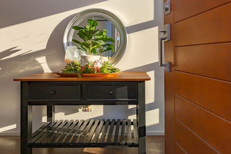 Photo of property in 27 Kent Road, Saint Johns Hill, Whanganui, 4501