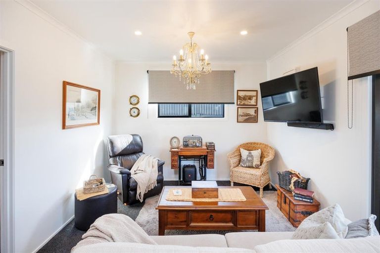 Photo of property in 20 Ngareta Street, Marton, 4710