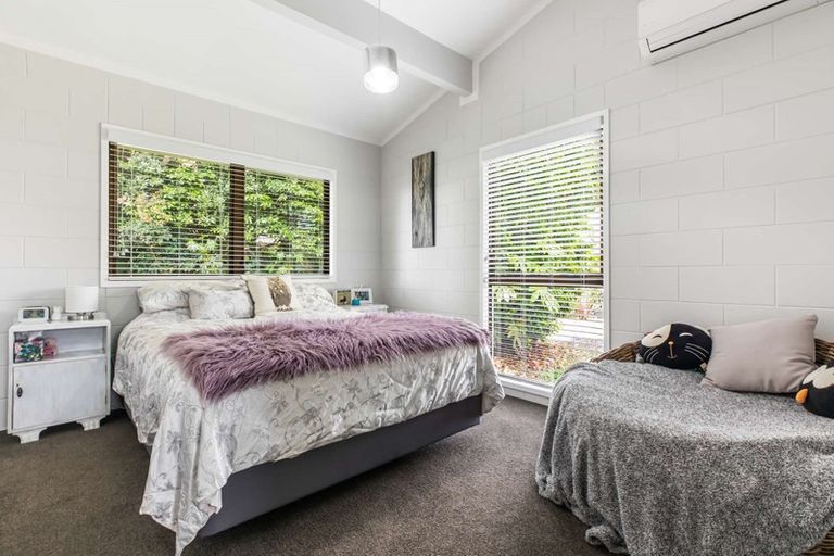 Photo of property in 120 Racecourse Road, Waiuku, 2123