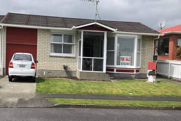 Photo of property in 48 Rugby Street, Levin, 5510