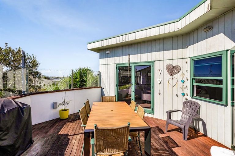 Photo of property in 93 Parklands Avenue, Bell Block, New Plymouth, 4312