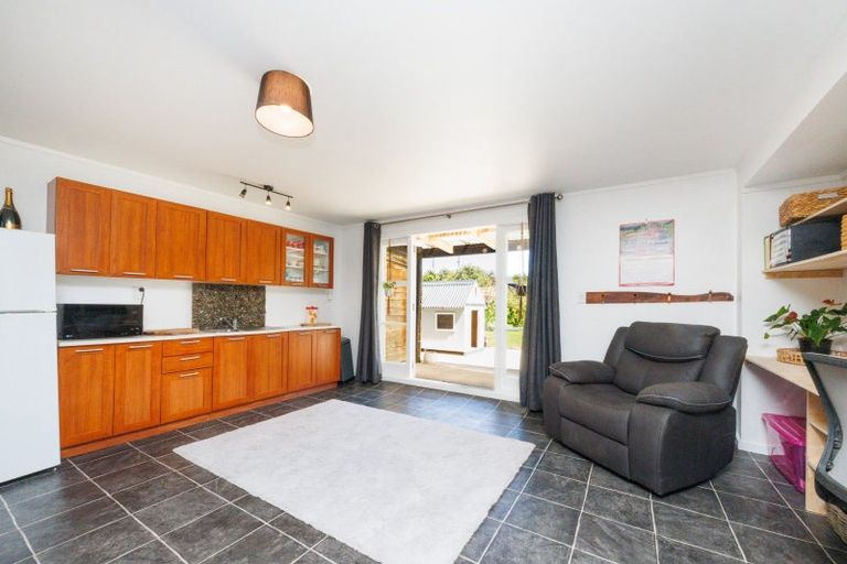Photo of property in 359 Newbury Line, Bunnythorpe, Palmerston North, 4478