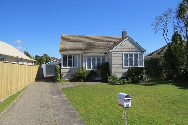Photo of property in 42 Tweed Street, Roslyn, Palmerston North, 4414
