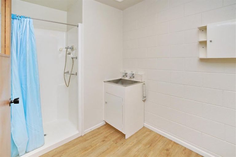 Photo of property in 1 Fernbrook Place, Mairehau, Christchurch, 8013