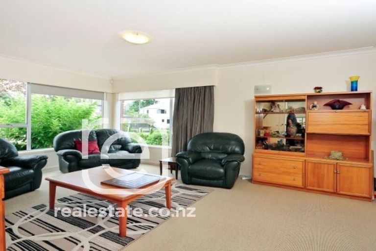 Photo of property in 23 Chedworth Avenue, Chedworth, Hamilton, 3210