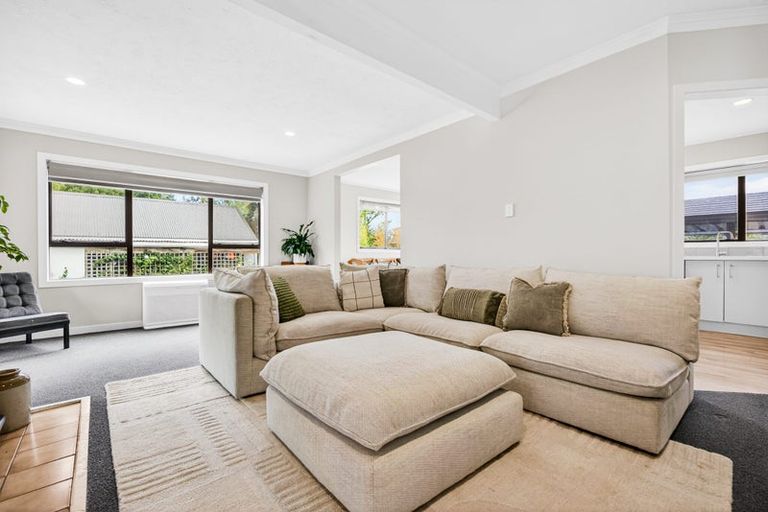 Photo of property in 53 Cambridge Road, Riverhead, 0820