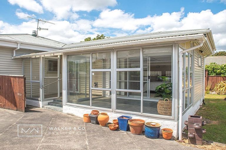 Photo of property in 6 York Avenue, Heretaunga, Upper Hutt, 5018
