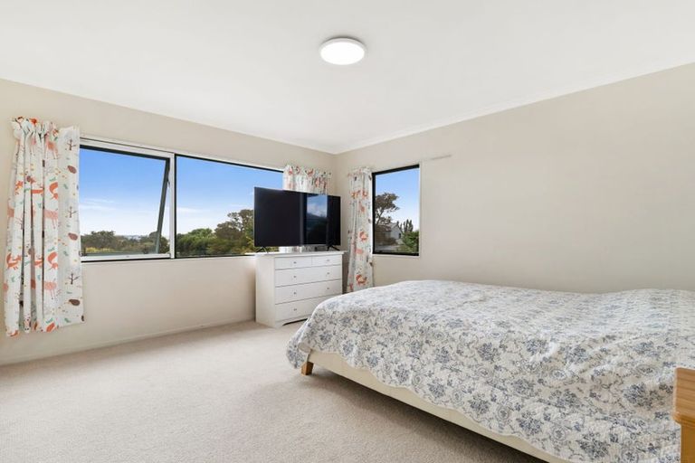 Photo of property in 32 Stanley Drive, Lynmore, Rotorua, 3010