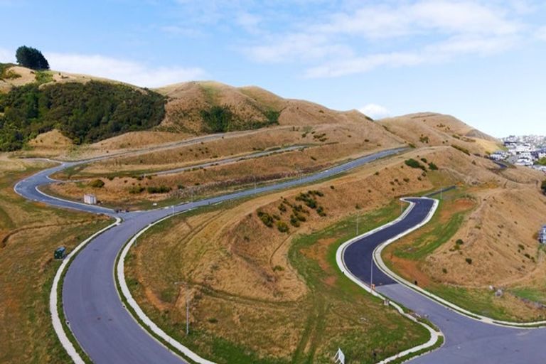 Photo of property in 60 Rochdale Drive, Churton Park, Wellington, 6037