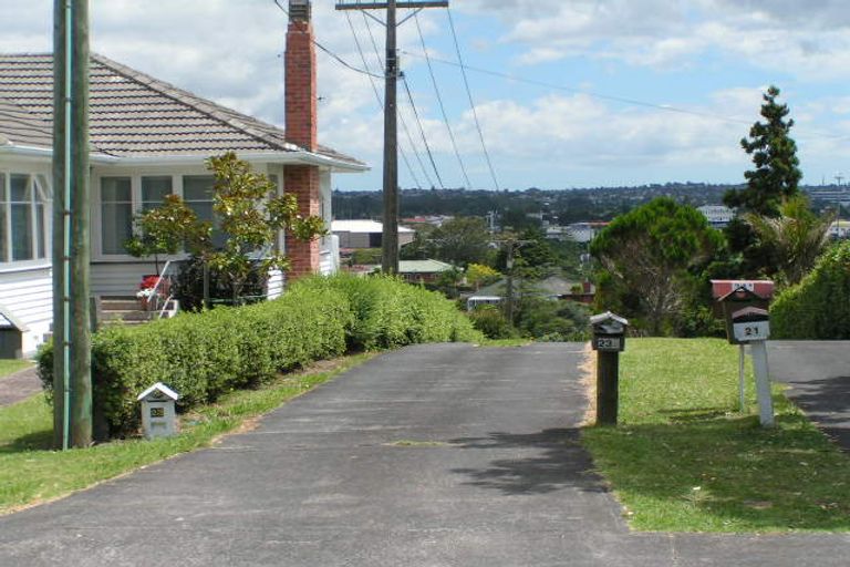 Photo of property in 23a Norman Road, Hauraki, Auckland, 0622