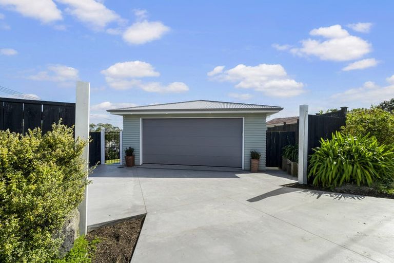 Photo of property in 7 Walbrook Road, Manly, Whangaparaoa, 0930