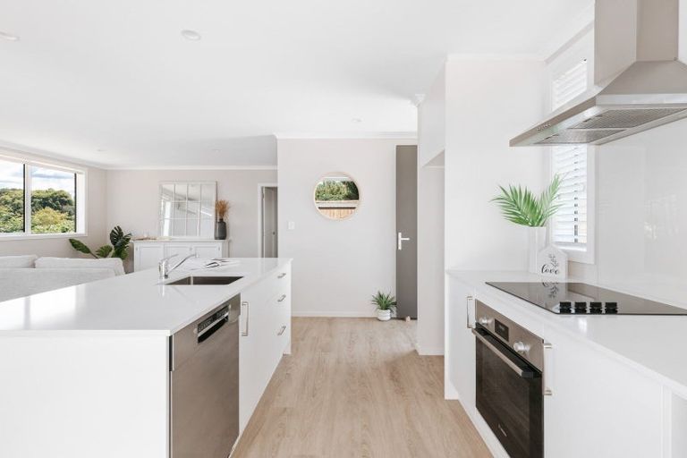 Photo of property in 8 Mossie Way, Greerton, Tauranga, 3112