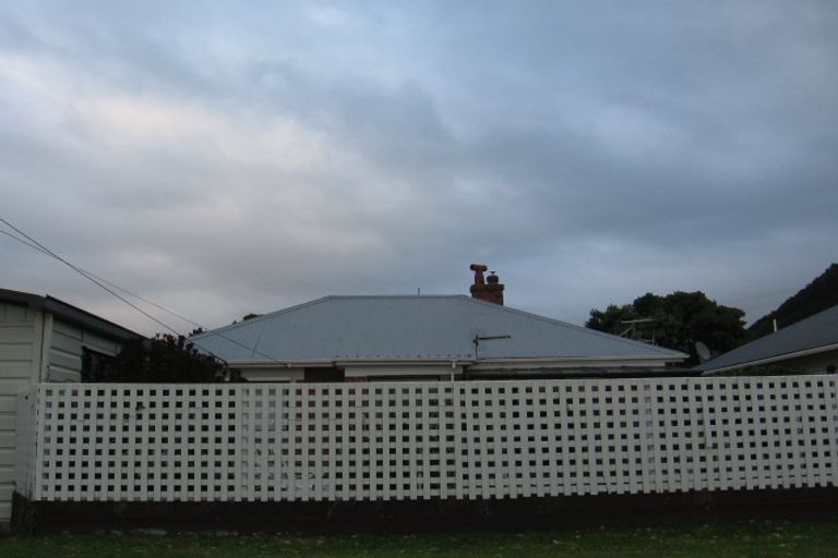 Photo of property in 6 Gore Street, Seatoun, Wellington, 6022