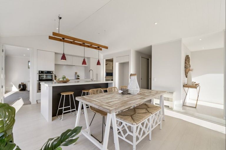 Photo of property in 83 Sandhurst Drive, Papamoa Beach, Papamoa, 3118