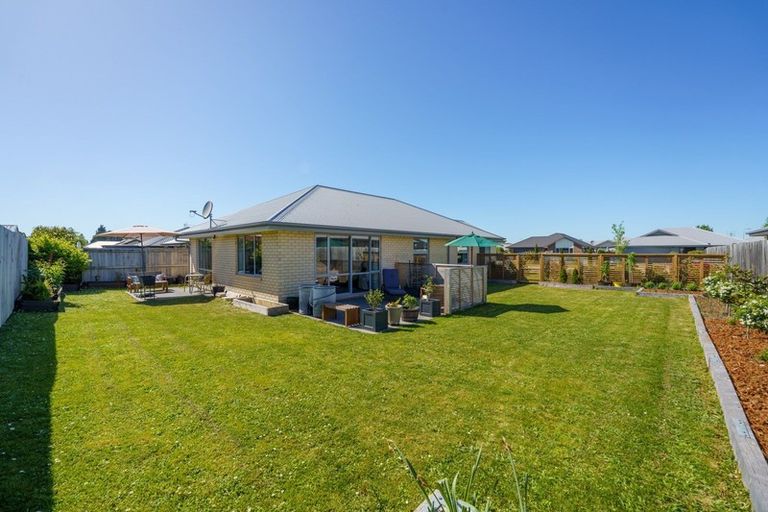 Photo of property in 10 El Alamein Avenue, Rangiora, 7400