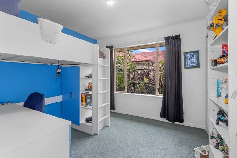 Photo of property in 18 Elmslie Grove, Halswell, Christchurch, 8025