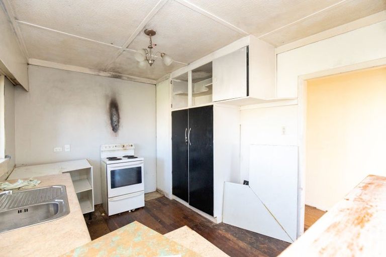 Photo of property in 9 Front Miranda Road, Waitakaruru, Thames, 3576