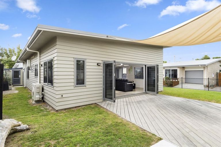 Photo of property in 1321a Papamoa Beach Road, Papamoa Beach, Papamoa, 3118