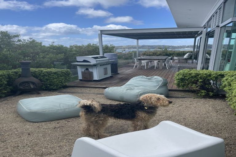 Photo of property in 17 Ardern Avenue, Stanmore Bay, Whangaparaoa, 0932