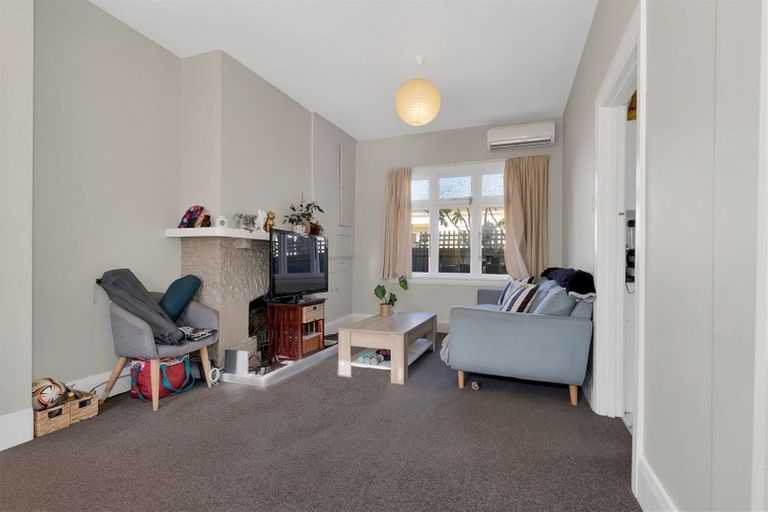 Photo of property in 1/27 Allard Street, Edgeware, Christchurch, 8013