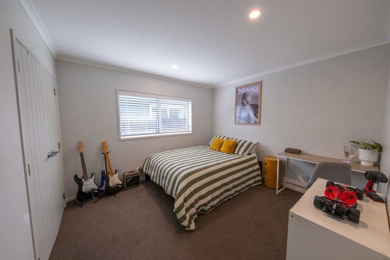 Photo of property in 14 Will Street, Huapai, Kumeu, 0810