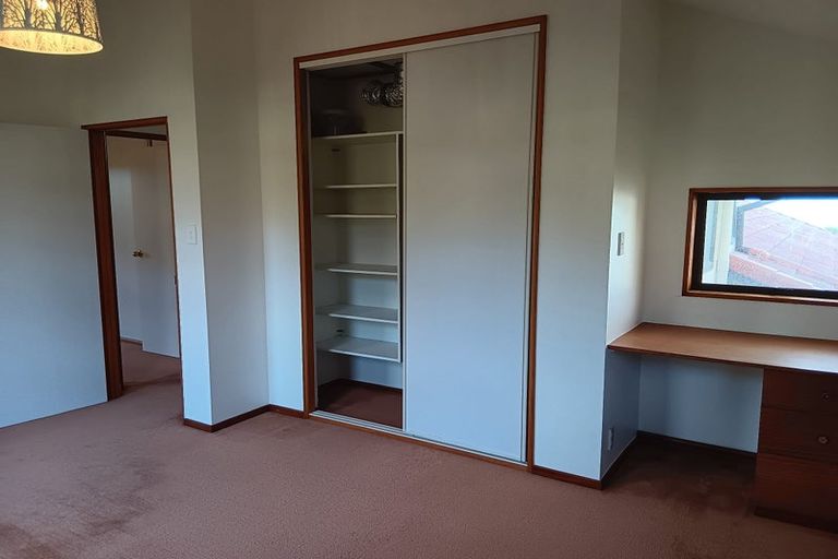 Photo of property in 6 Brigid Place, Mount Pleasant, Christchurch, 8081