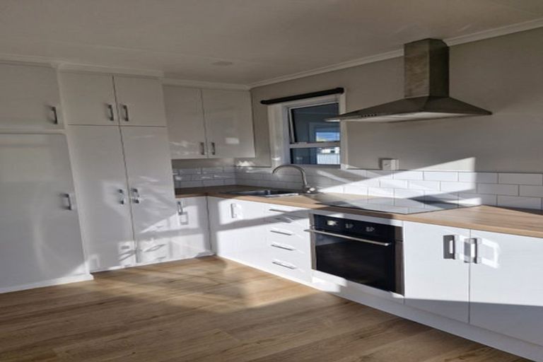 Photo of property in 3 Kings Drive, Levin, 5510