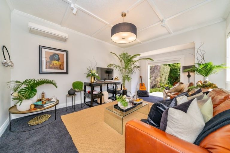 Photo of property in 17 Beaumont Avenue, Alicetown, Lower Hutt, 5010