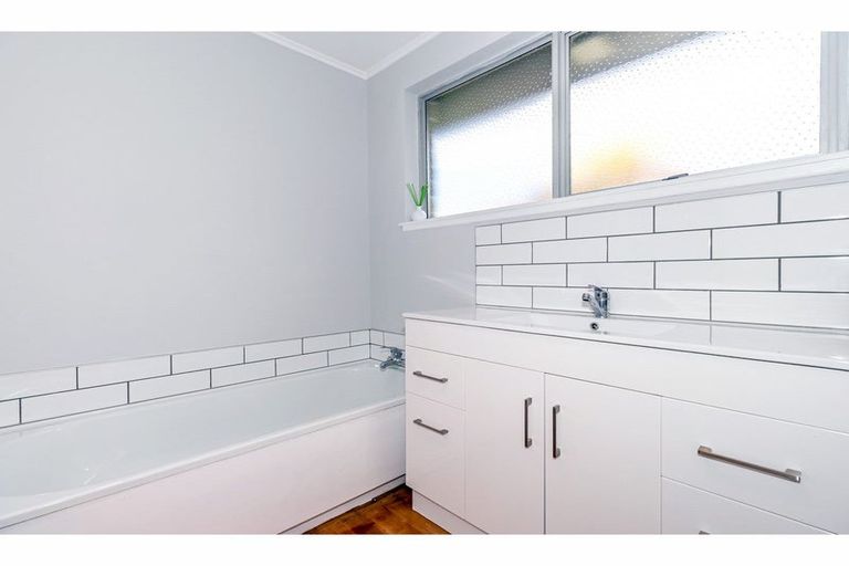 Photo of property in 7 Frederick Street, Pleasant Point, 7903