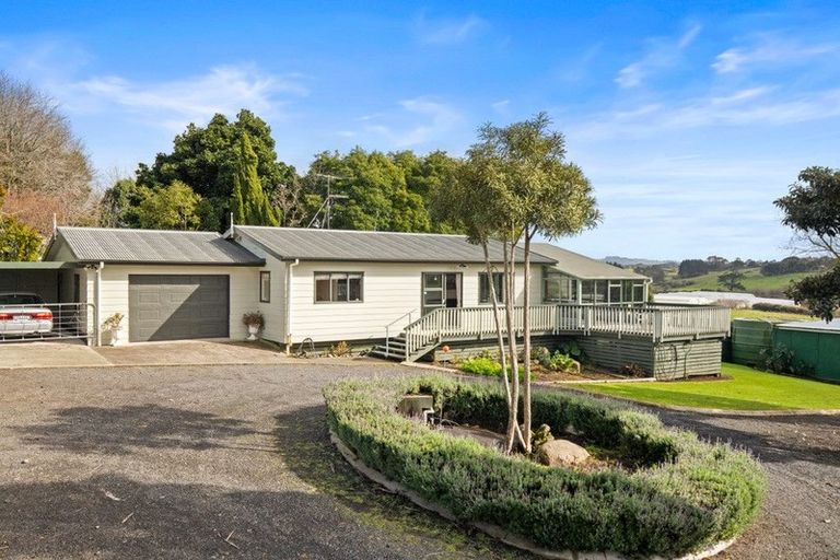 Photo of property in 285 Whangarata Road, Tuakau, 2694