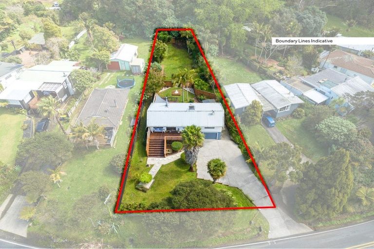 Photo of property in 673 Huia Road, Parau, Auckland, 0604