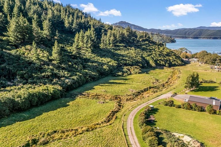 Photo of property in 1452 Port Underwood Road, Port Underwood, Picton, 7281