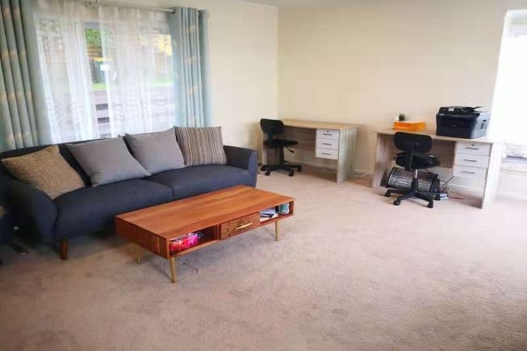 Photo of property in 129 Oaktree Avenue, Browns Bay, Auckland, 0630