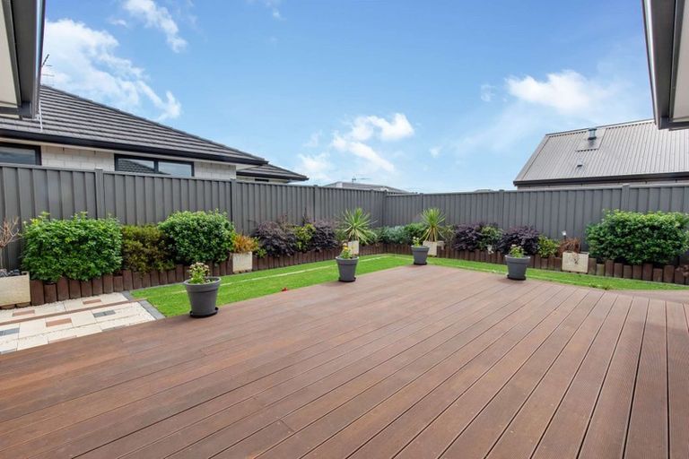 Photo of property in 6 Blacklock Road, Pyes Pa, Tauranga, 3112