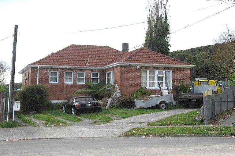 Photo of property in 9 Buller Grove, Naenae, Lower Hutt, 5011