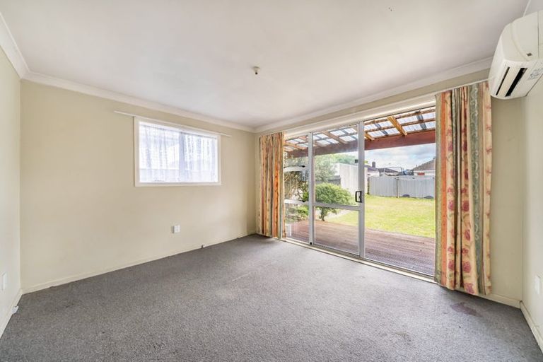 Photo of property in 7 Poplar Grove, Ebdentown, Upper Hutt, 5018