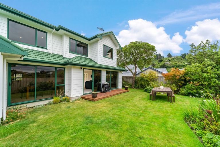 Photo of property in 122 Redvers Drive, Belmont, Lower Hutt, 5010