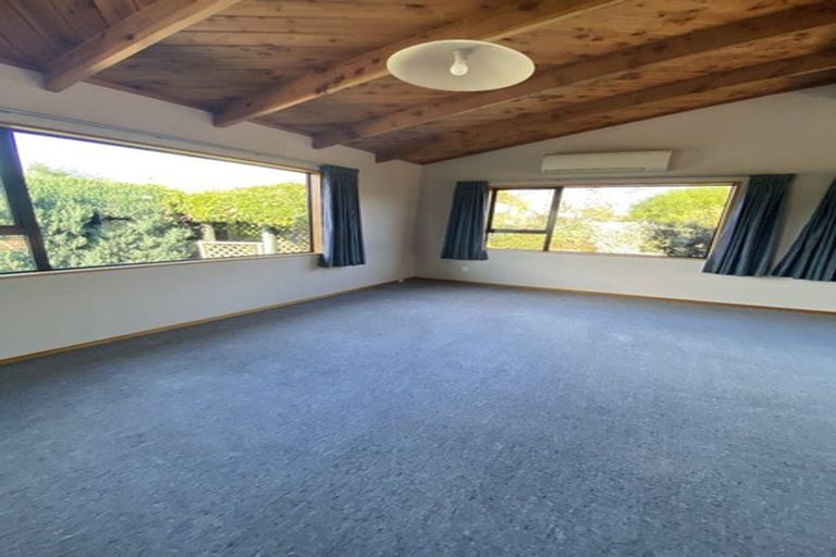 Photo of property in 42 Beach Street, Saint Clair, Dunedin, 9012